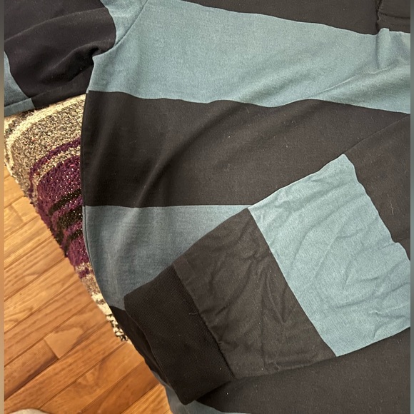 Striped Collared Shirt - Picture 4 of 5